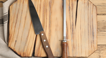 What Is the Difference Between Knife Sharpening and Honing?