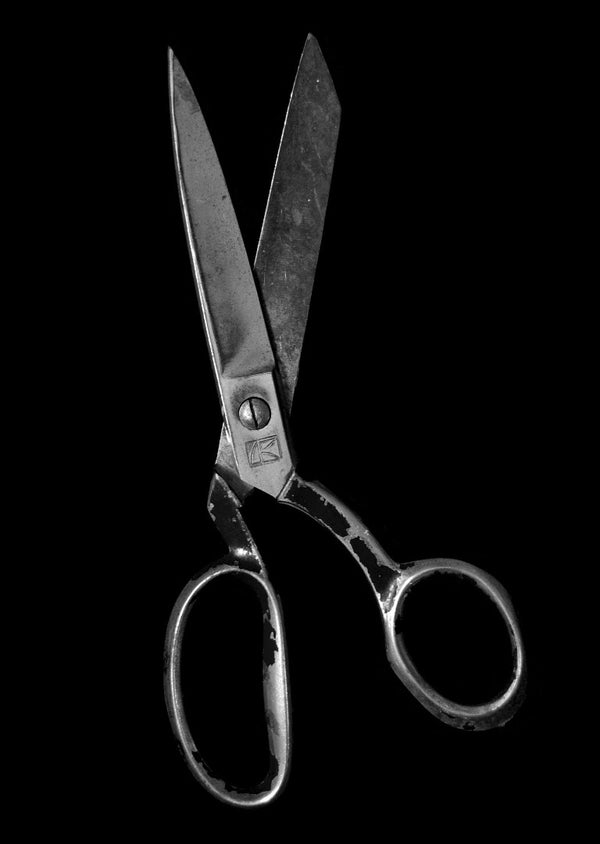 Sewing shears ready for mail-in cutlery knife sharpening services 